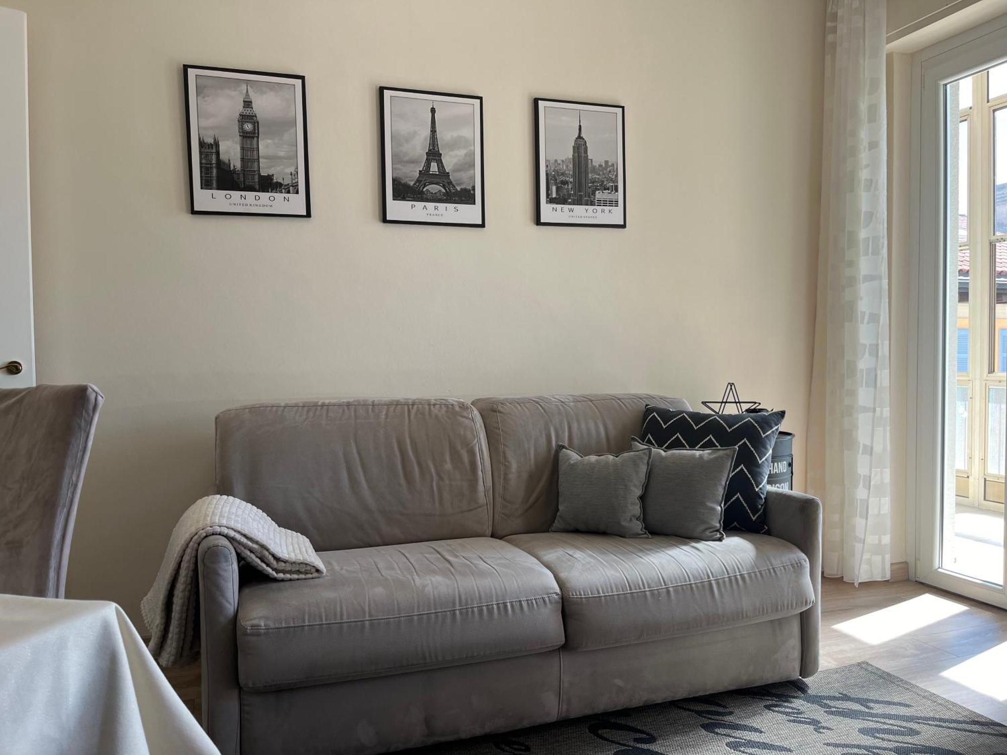 Vittore 11 Square Вербания Екстериор снимка